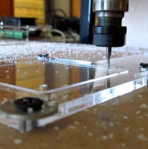 _policarbonato_cnc_router_innova_laser_peru.jpg